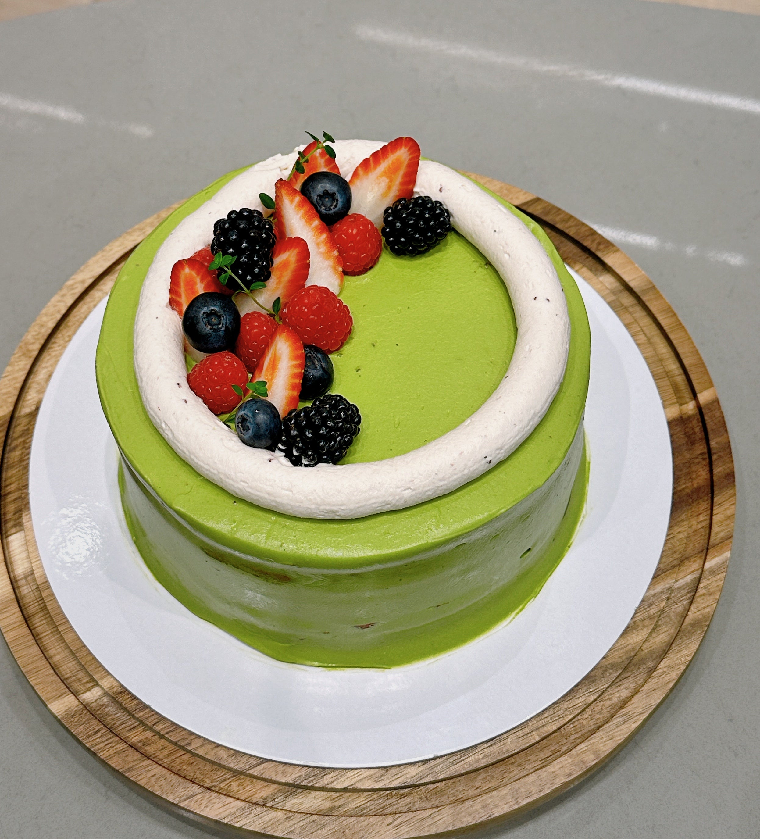 Strawberry Matcha Cream Cake